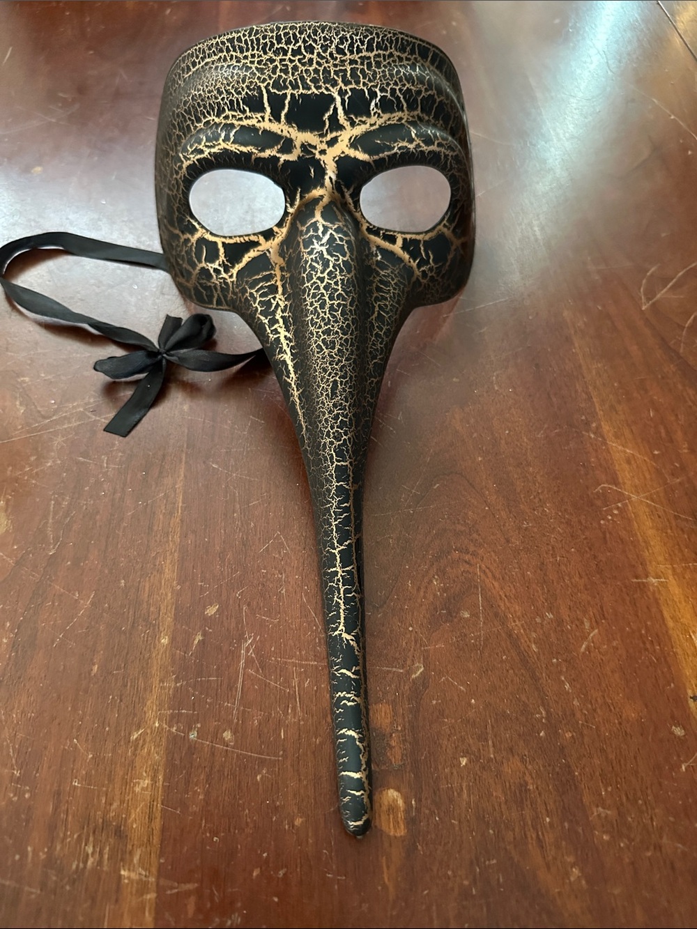 Black and Gold Crackle Long-Beak Venetian Wall Mask - Decorative Accent